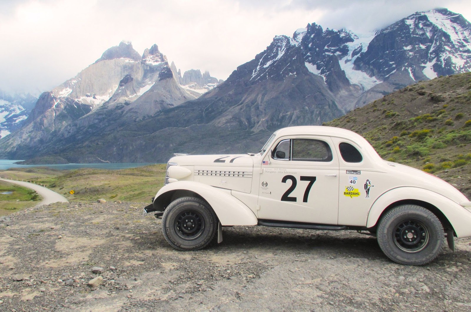 2-1937-chevy-rally.jpg