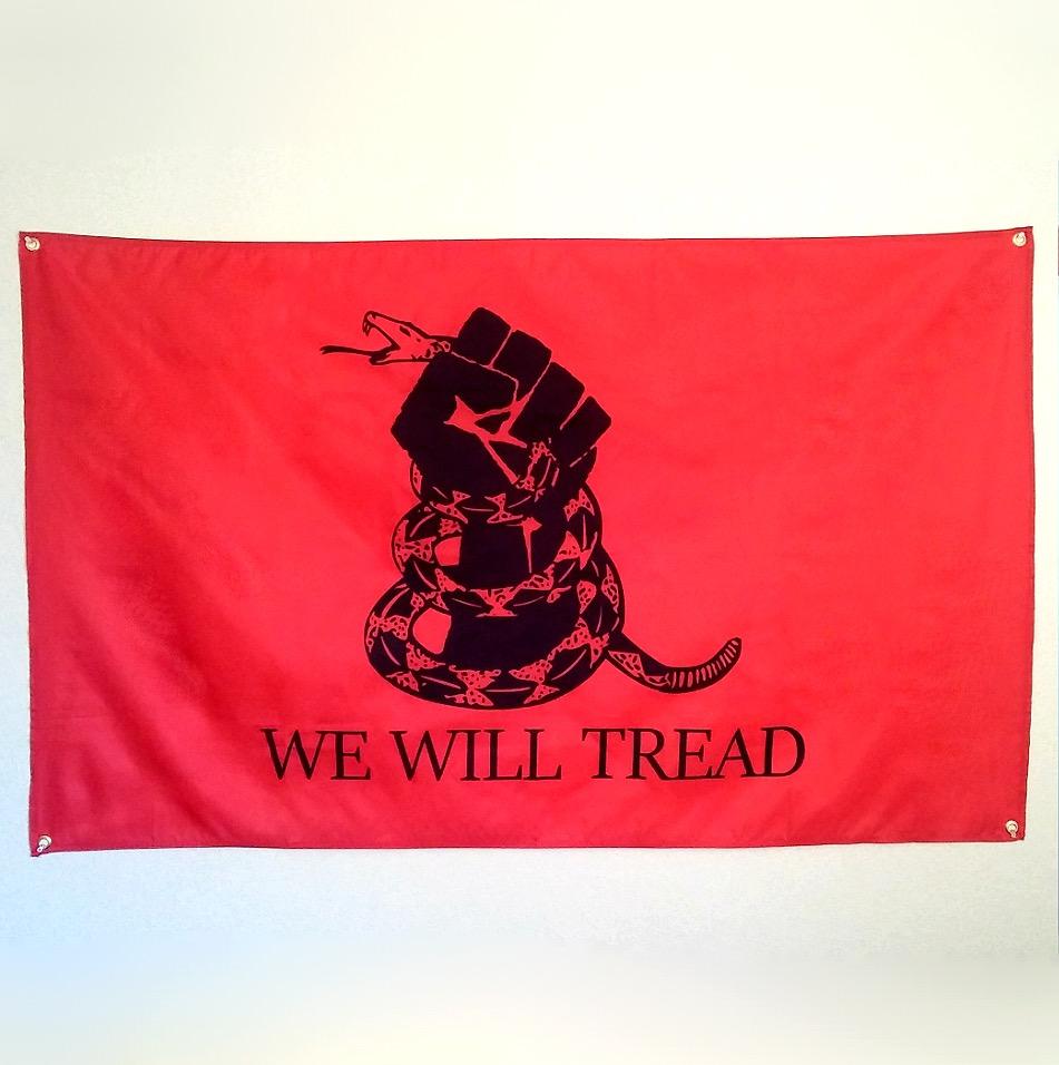 What is the deal with the 'No Step on Snek' flag? : r/OutOfTheLoop