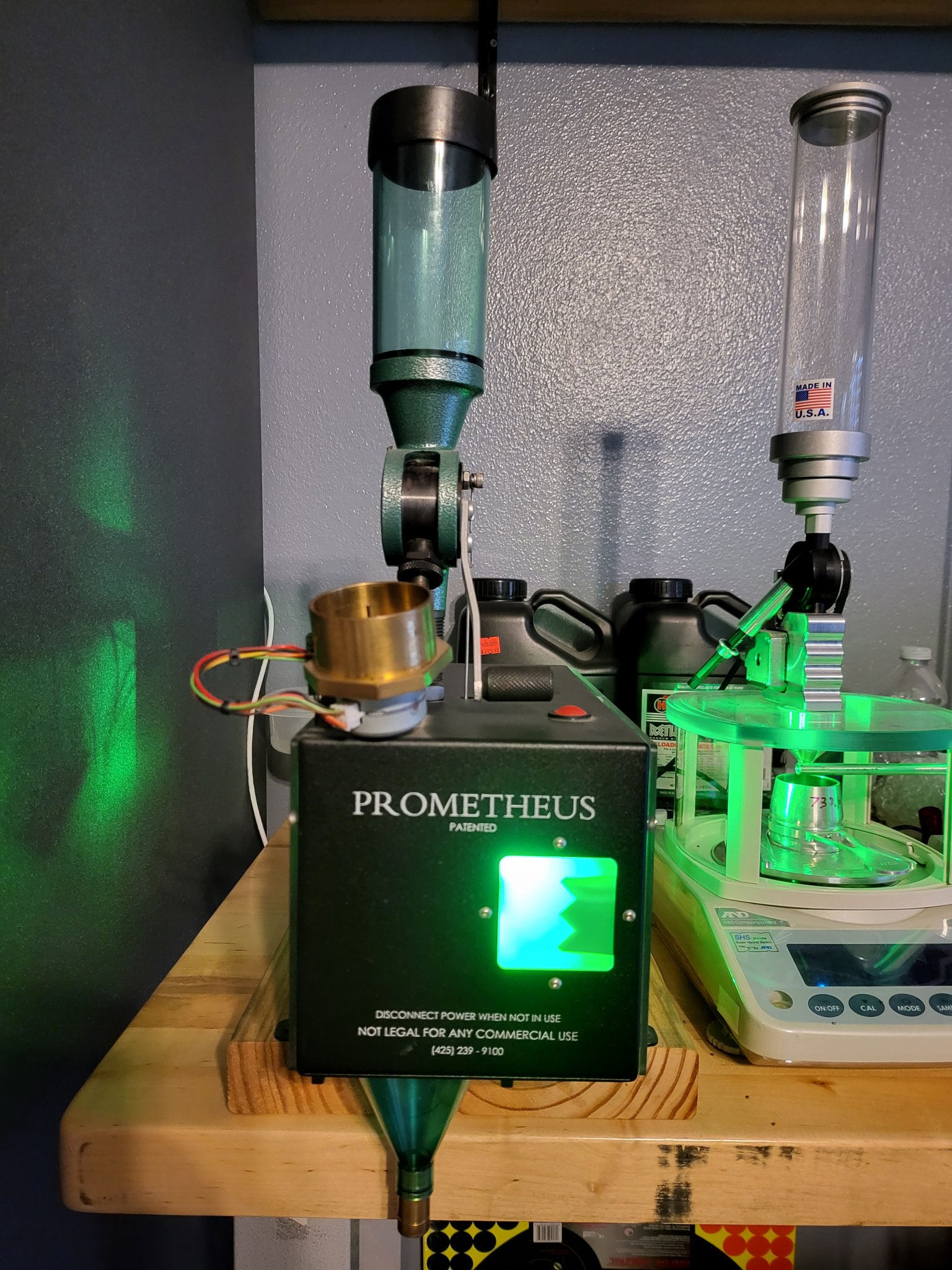 Reloading Scales / Powder Scales 