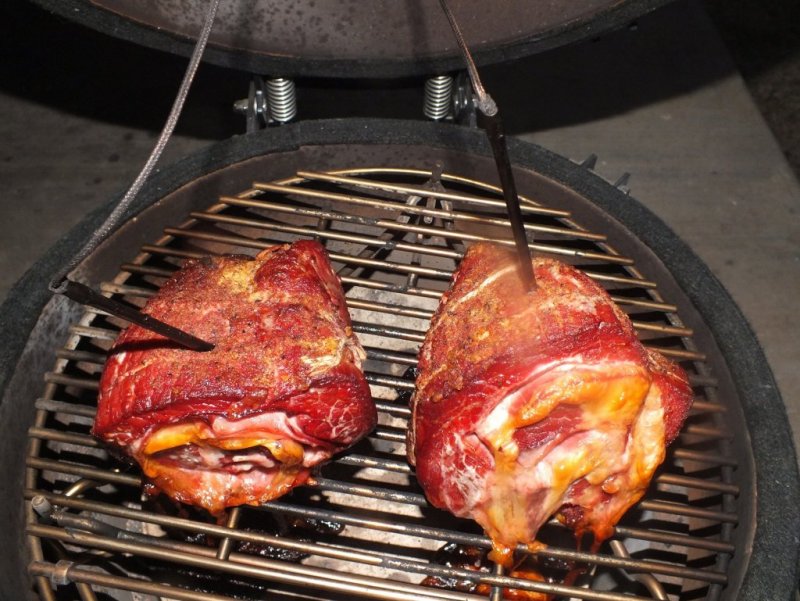 Beef eye of round with cheese.jpg