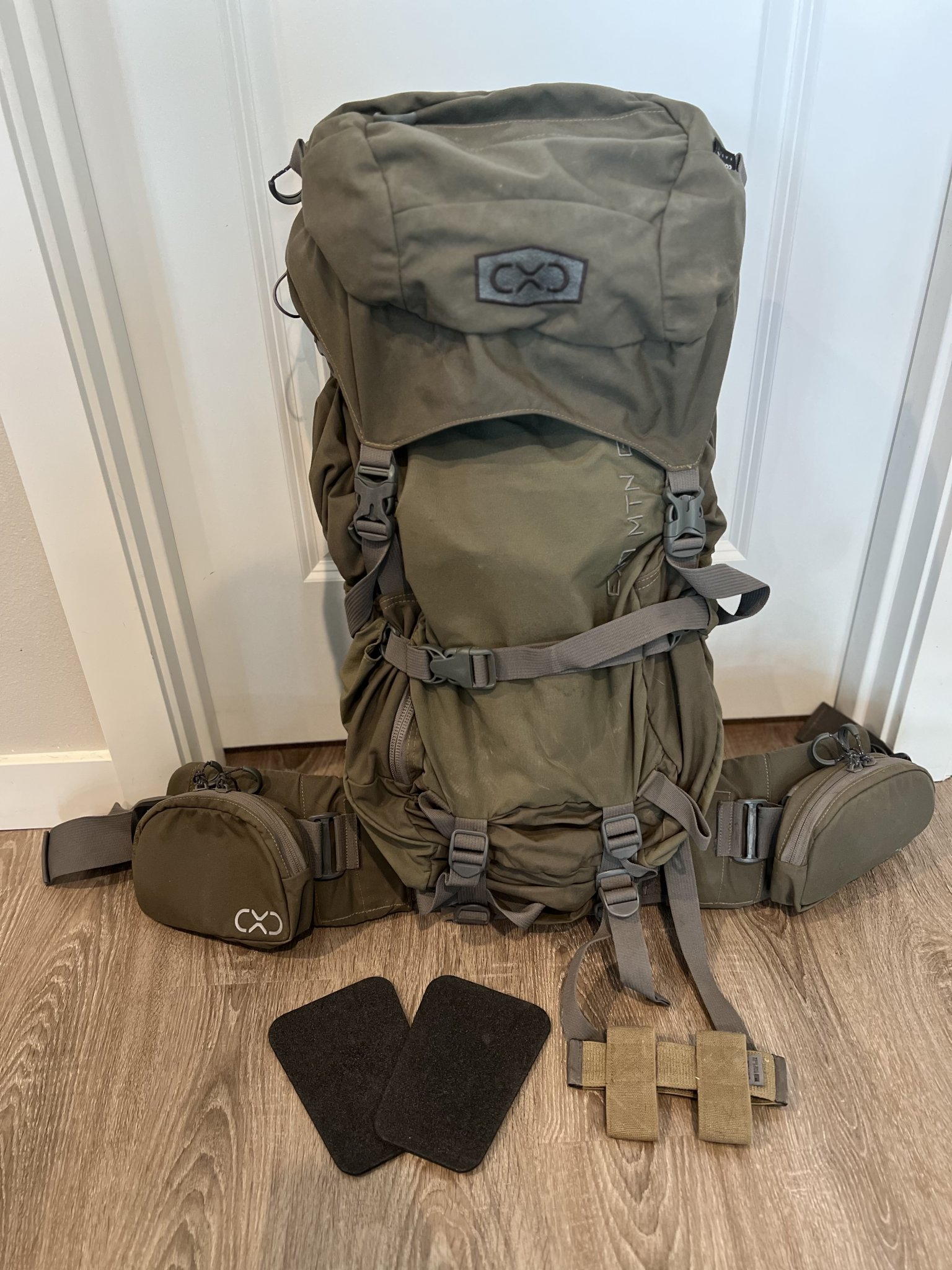 SOLD - Exo Mtn Gear K3 pack with extras