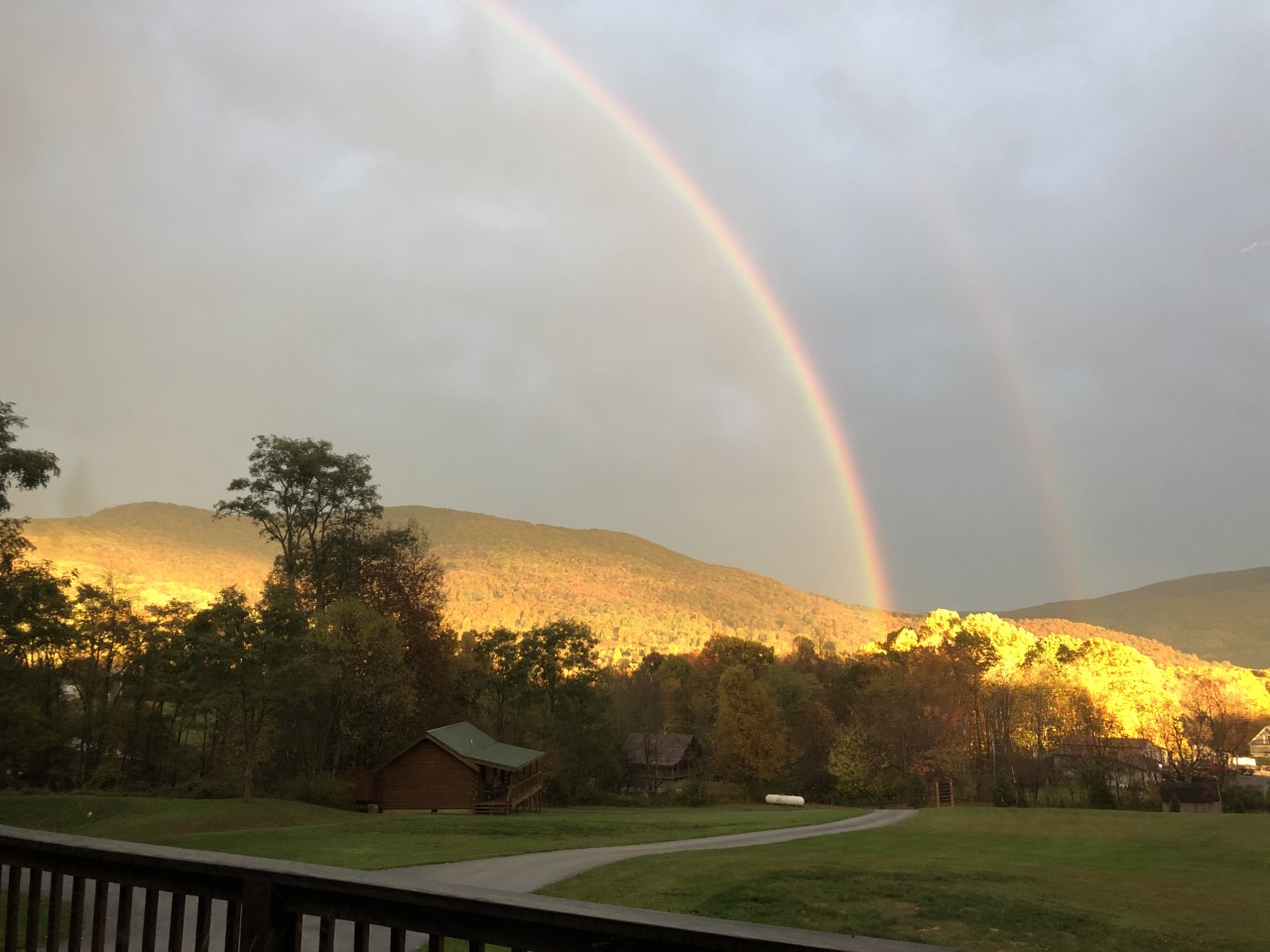 Golden_Anchor_Cabin - Majestic.jpg