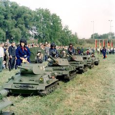 kids tank3.jpg