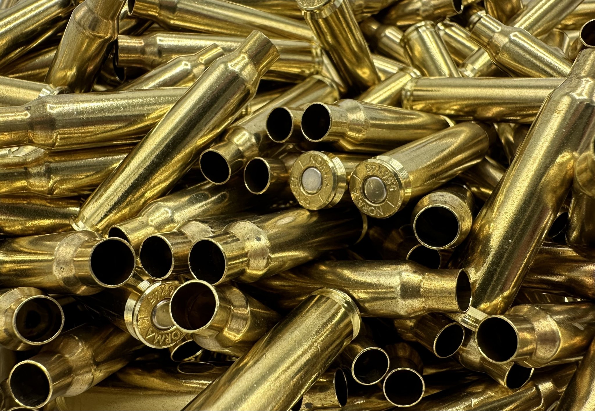 5.56 SSA factory primed brass with 64 Gn. Bullet 500 ct. ea. - Reloading  Brass at  : 1024204113