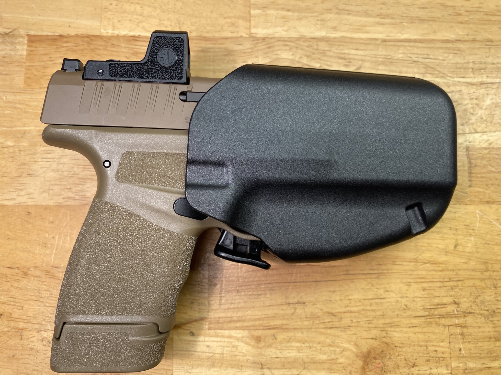 Springfield Armory Hellcat  Apex Trigger Romeo Zero Safariland GLS Holster 11.26.20IMG_7003.jpg