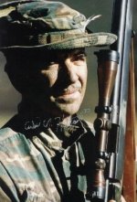 carlos-hathcock-marine-sniper-21129964.jpg